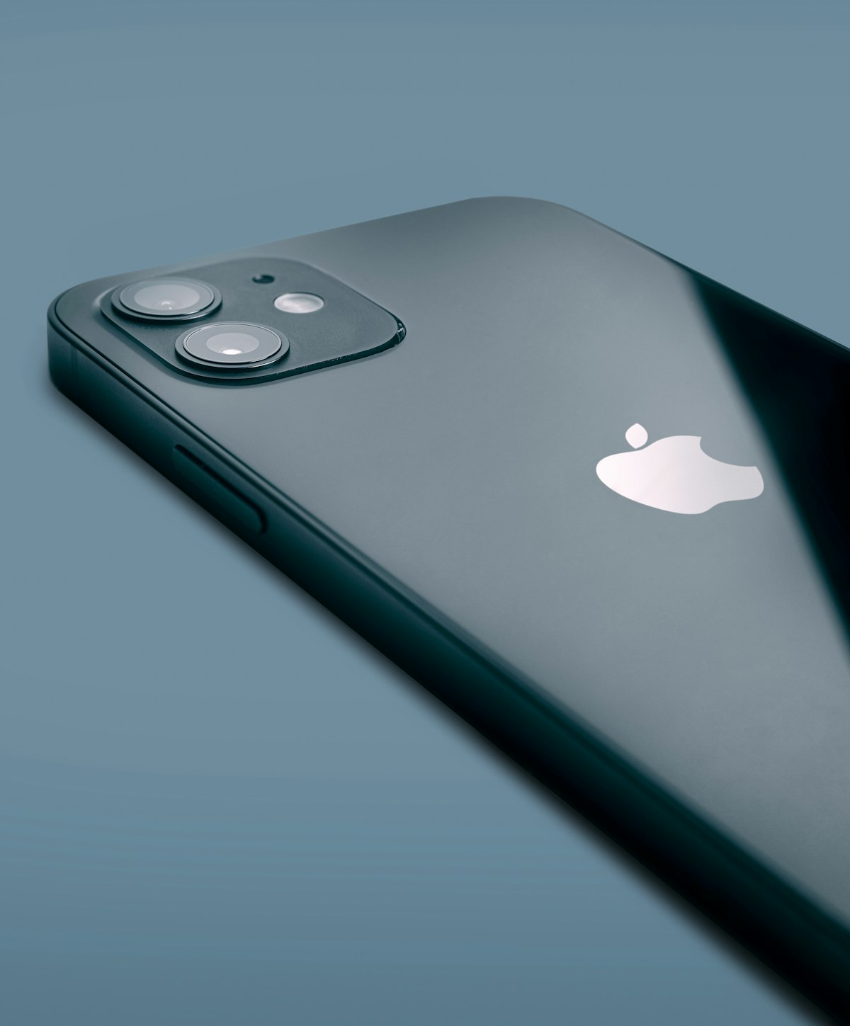 Складной iPhone Apple Fold Ultra 2026