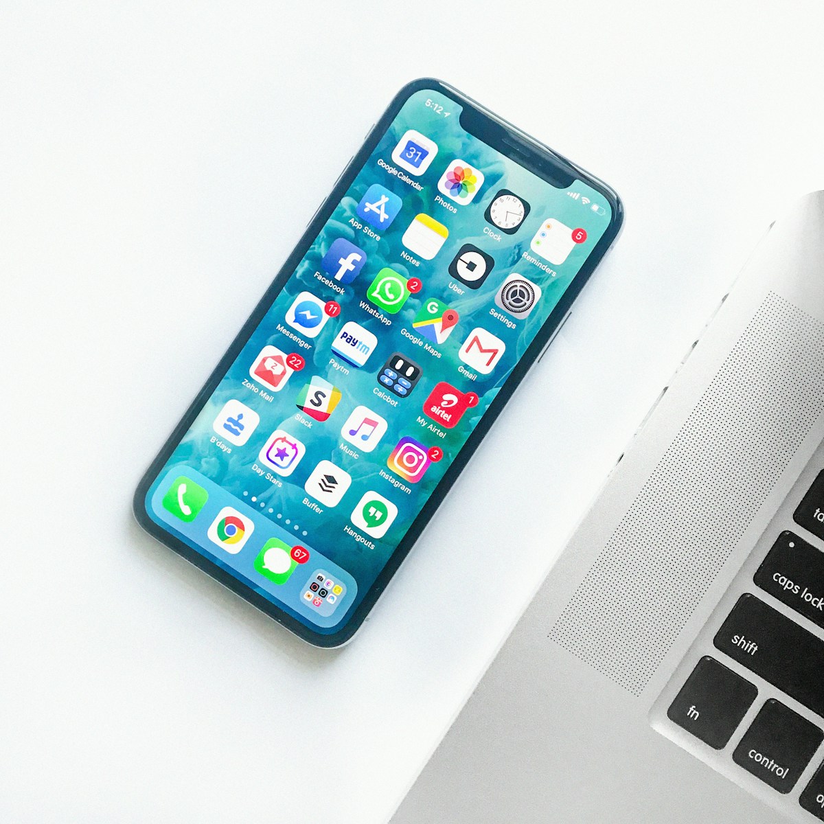 苹果Apple Intelligence国行版千问百度合作备案